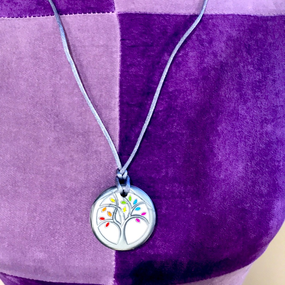 Munchables nontoxic silicone chewy necklace🧩